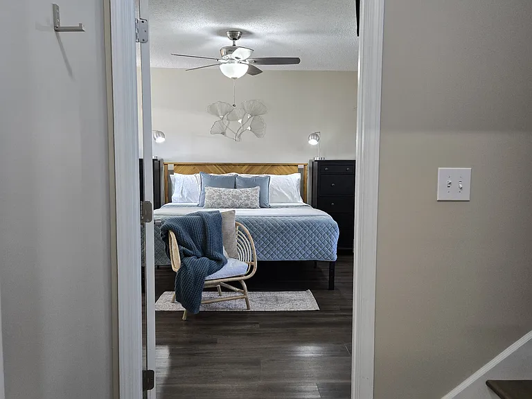 112 Kings Mountain Ct — Photo 33