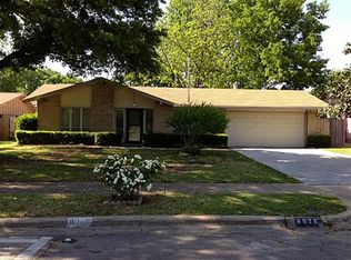 8028 Greenhollow Ln, Dallas, TX 75240