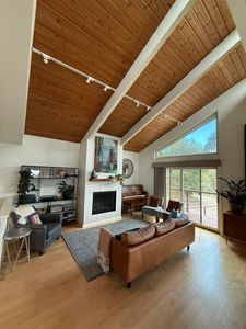 24 Humboldt Ct, Pacifica, CA, 94044