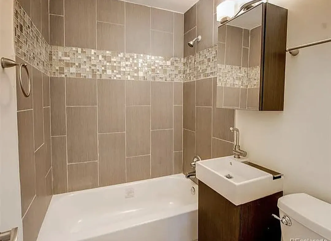 3 bed, 1272 sqft, $2,995 — Photo 4