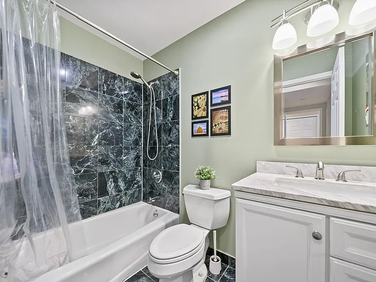 79 Grand St #4B — Photo 14