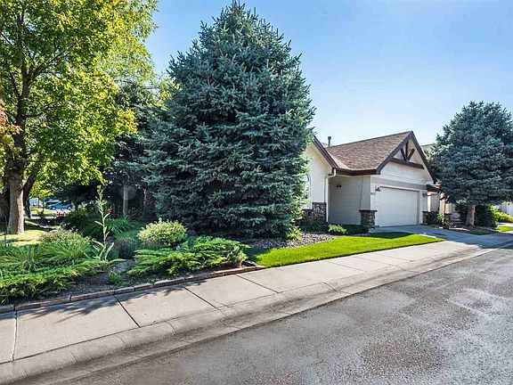 2nd image of 8031 W Drake Ln