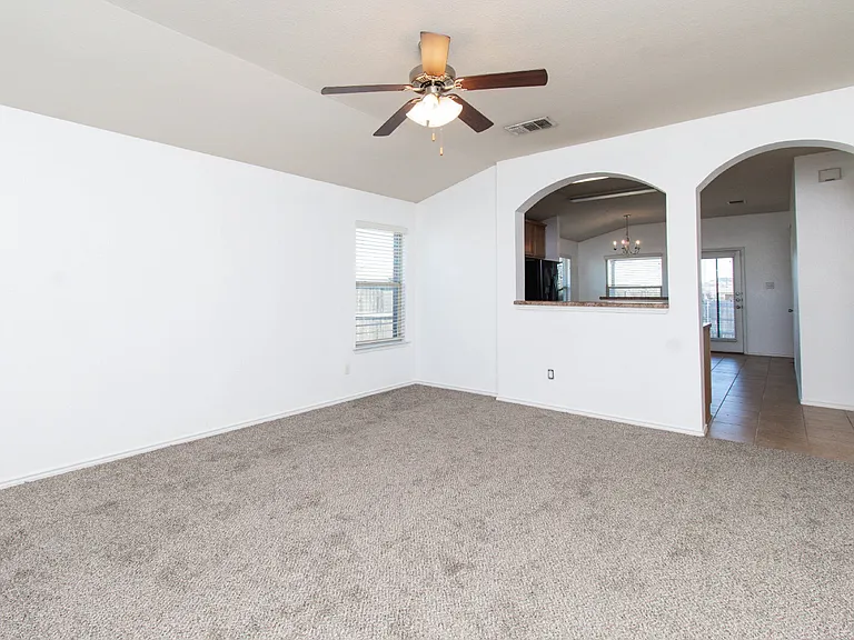 6300 Clear Brook Dr — Photo 2