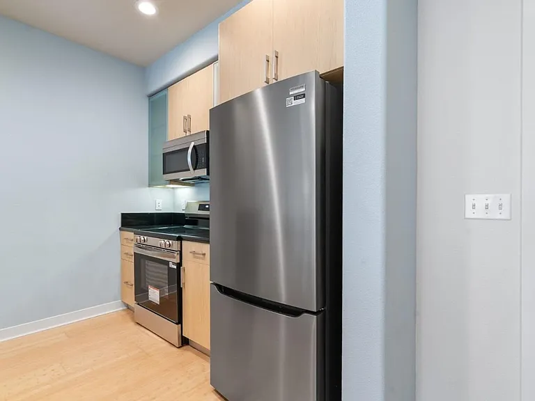 2030 N Pacific Ave #338 — Photo 4