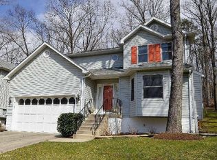 1121 Charing Cross Dr, Crofton, MD 21114