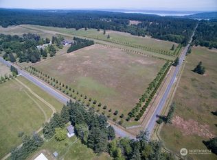22710 Wax Orchard Rd SW, Vashon, WA 98070