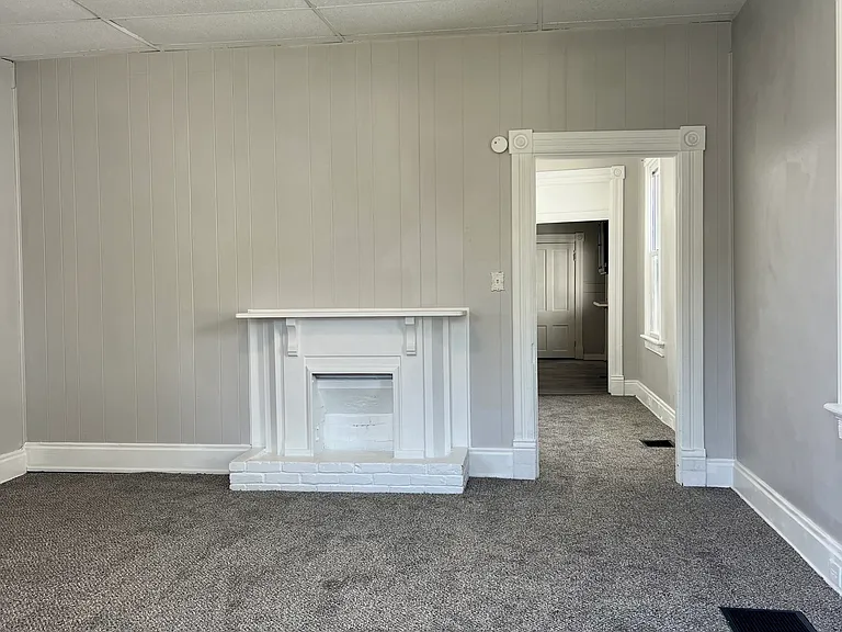 505 4th Ave — Photo 2