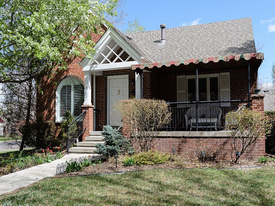 1st image of 1000 S Columbine St