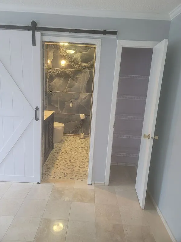 3 bed, 2.0 bath, 1207 sqft, $2,000 — Photo 3