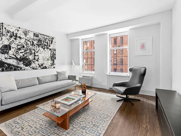 410 West 24th Street 6J image 1 of 7