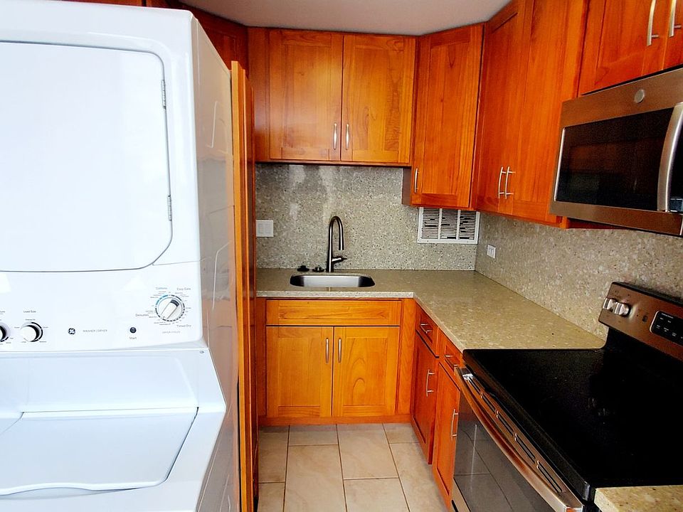 1st image of 1456 Thurston Ave #802