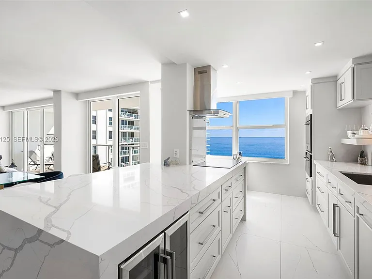 4300 N Ocean Blvd #15D — Photo 8