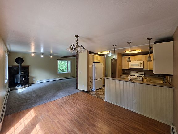 2nd image of 21312 Settlers Dr #A