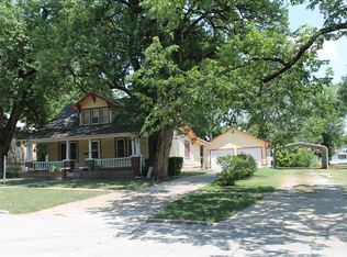 212 S 1st St, Independence, KS 67301