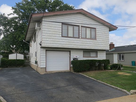 5th image of 486 Nassau Ave