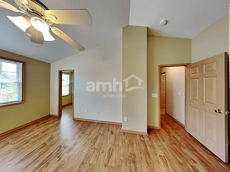 2395 Featherwood Dr — Photo 12