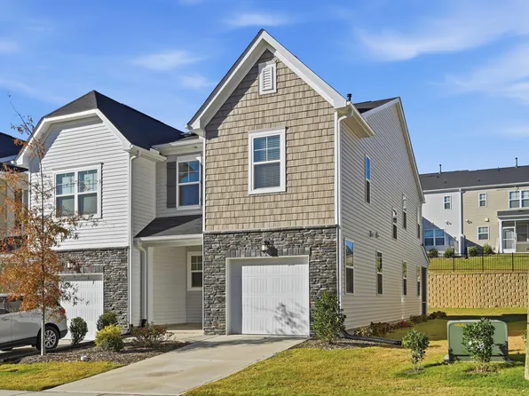 1172 Pate Farm Ln, Durham, NC 27703