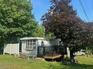 208 Owl Creek Rd, Tamaqua, PA 18252