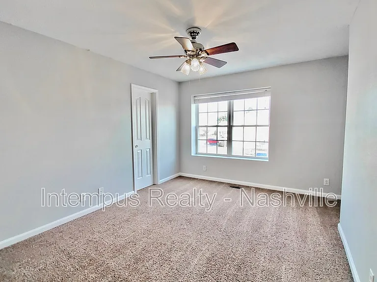 325 Shoshone Pl — Photo 14