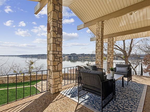 5th image of 648 S Rough Creek Ct