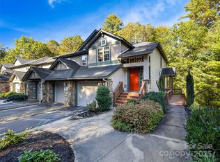 Straus Ridge, Brevard, NC 28712