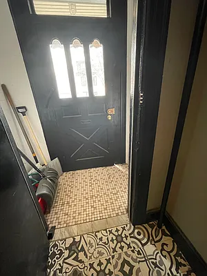 Rented by Dwell Residential Inc | media 22