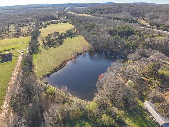 4th image of 12733 Jones Gap Rd