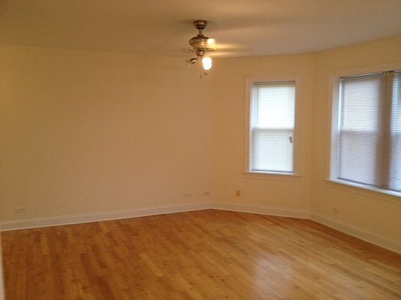 5th image of 2906 N Kolmar Ave