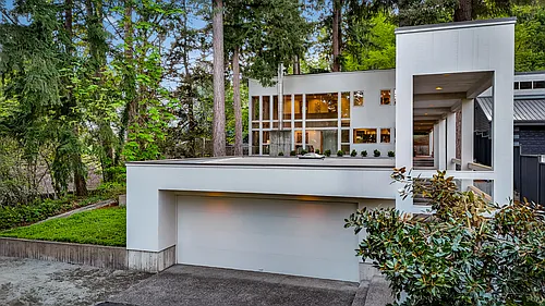 2261 W Lake Sammamish Pkwy SE Photo 1 2261 W Lake Sammamish Pkwy SE Photo 1