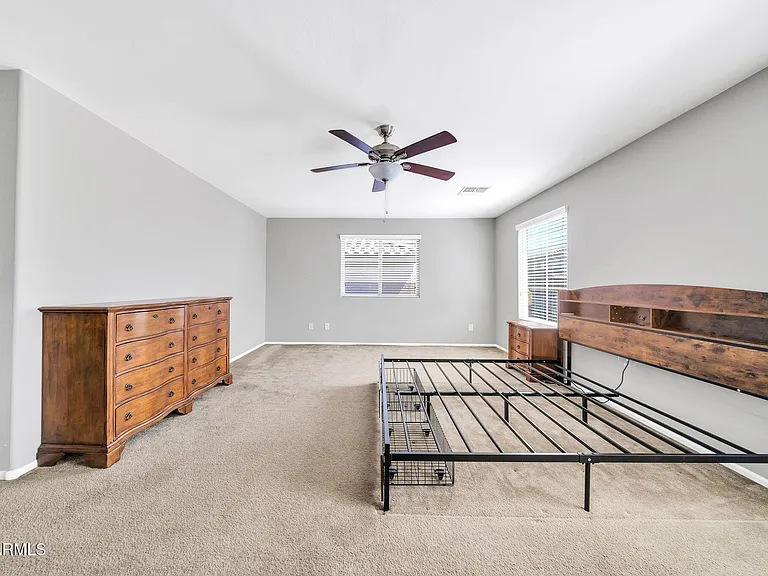 7770 W Alvarado Rd — Photo 18