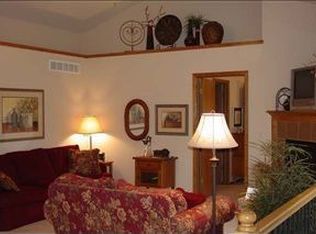 12613 E Lincoln Ct, Wichita, KS 67207