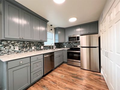 7031 Holly Hill Dr APT 6, Dallas, TX, 75231