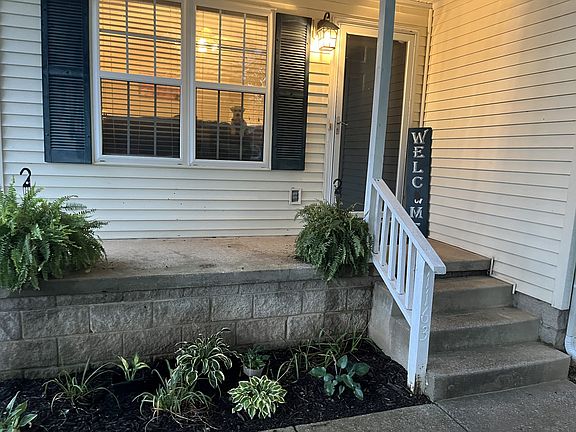3rd image of 1163 Osborne Ln