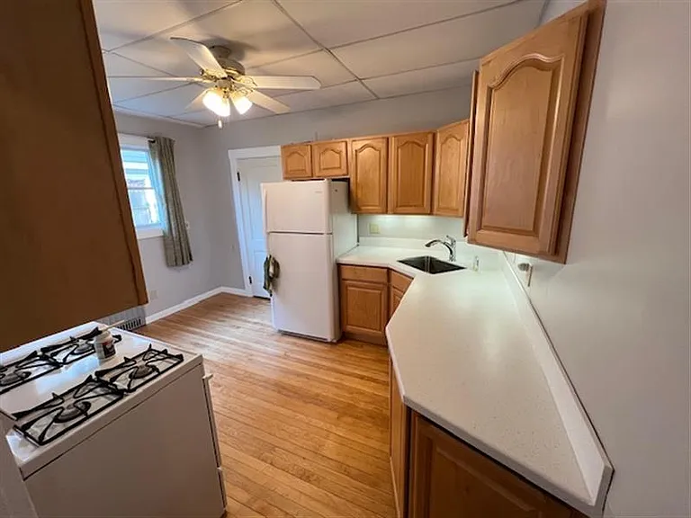 78 Powder House Blvd — Photo 20