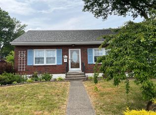 216 S 10th St, Quakertown, PA 18951