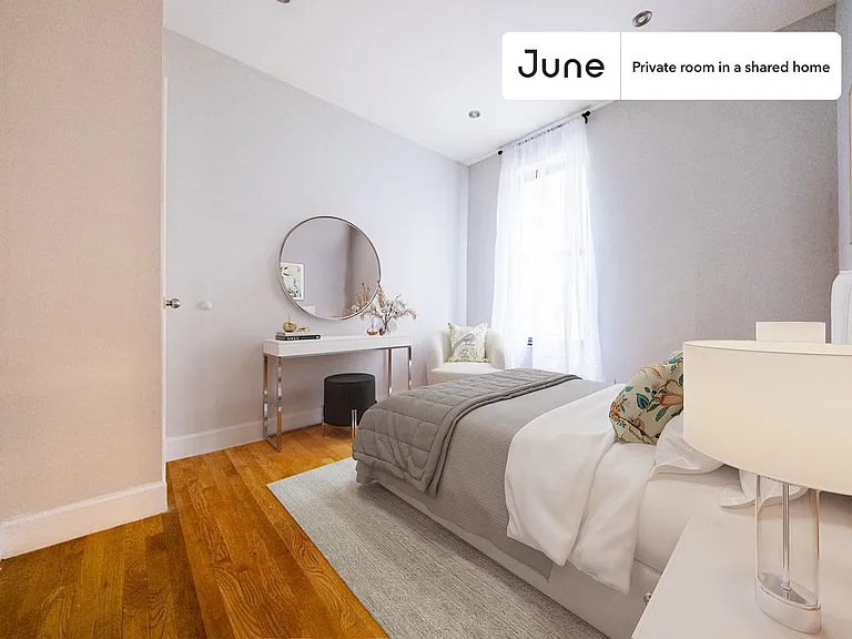 312 W 114th St #B — Photo 1