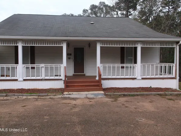 2113 Summit Holmesville Rd, McComb, MS 39648
