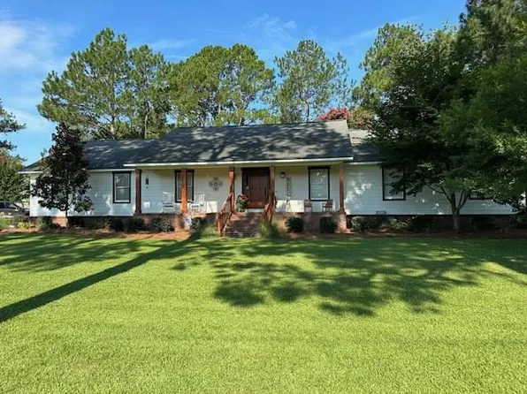 2008 Rutland Rd, Tifton, GA 31793