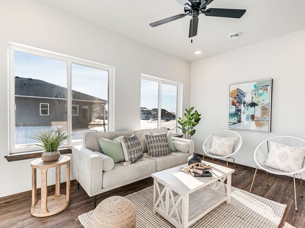 sioux-falls-south-dakota-380316241 picture