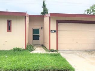 32 S Commons Way, Portland, TX 78374
