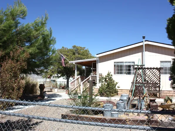 9305 Comanche Way, Weldon, CA 93283