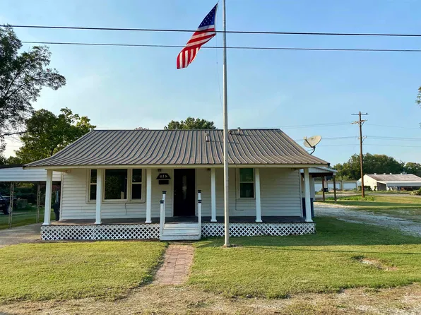 814 SW 3rd St, Walnut Ridge, AR 72476