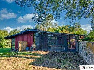 622 Sand Hill Rd, Louisville, NE 68037