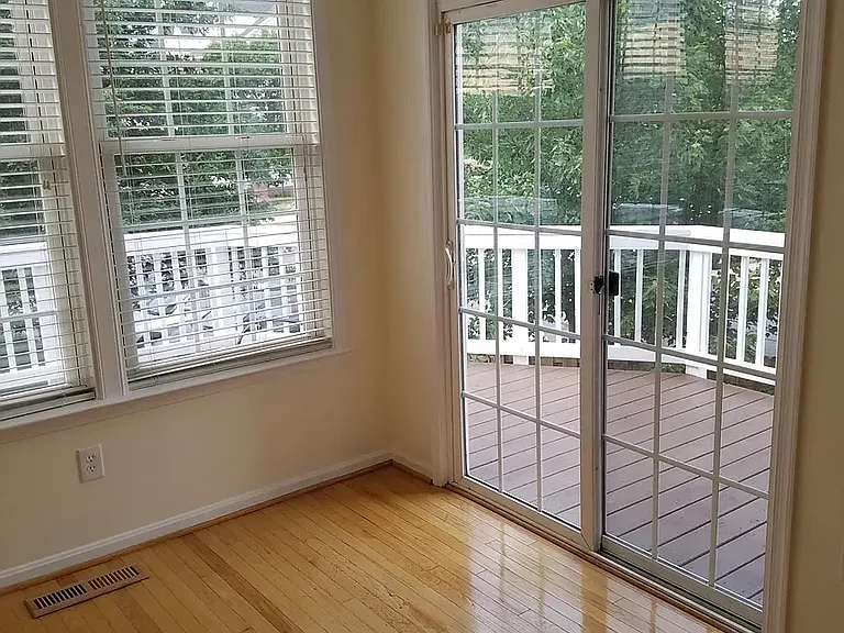 9669 Potters Hill Cir — Photo 6