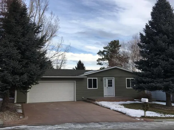 576 Sesame St, Buffalo, WY 82834