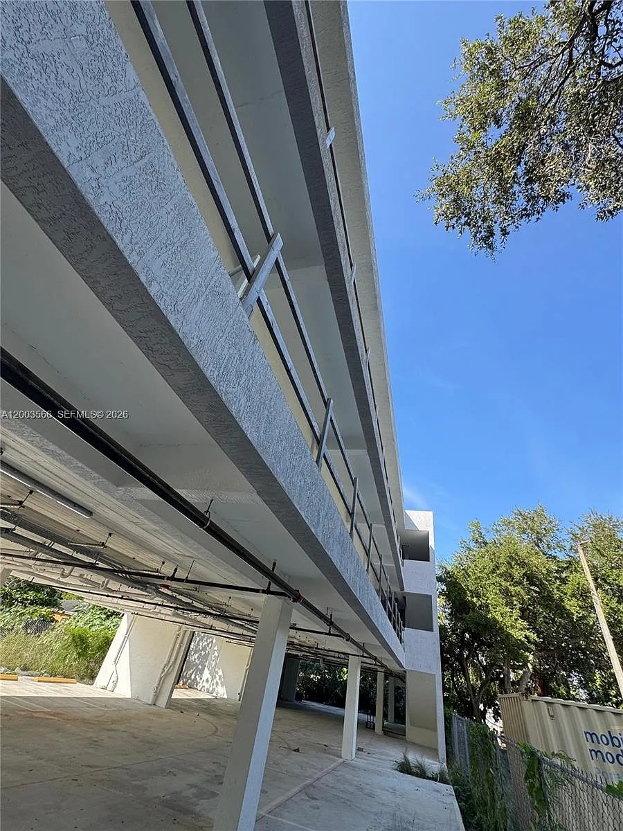 Building Photo - 147 NW 59th St #201