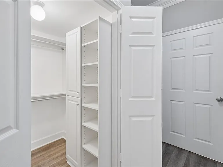 3777 Peachtree Rd NE #914 — Photo 14