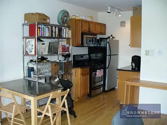 Rented by Brownstone Real Estate | media 14