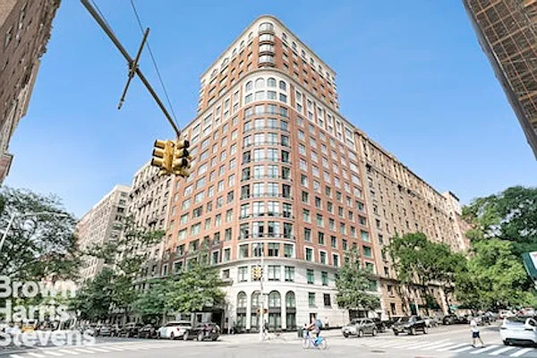 Rented by Brown Harris Stevens | media 22