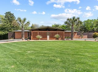 3232 S Ravinia Dr, Dallas, TX 75233